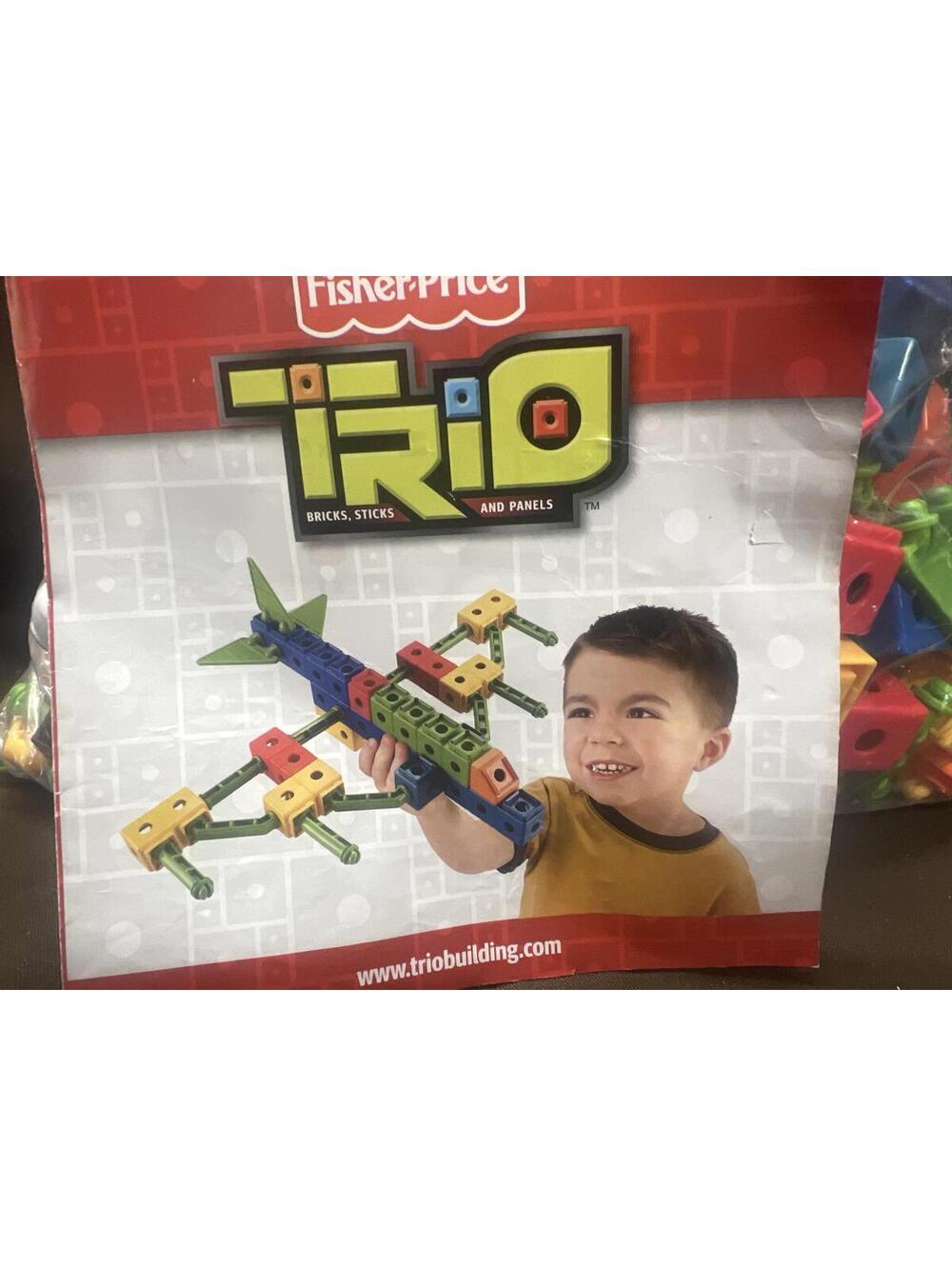 Fisher-Price Trio Building Set Bricks, Sticks and Panels with Instructions
